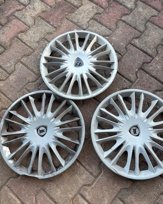 3 copricerchi Lancia adattabili