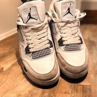 Jordan 4