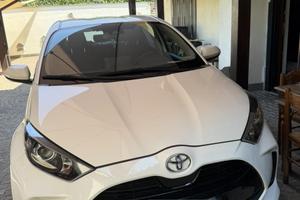 toyota yaris 1000