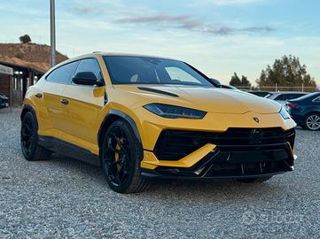 Lamborghini Urus 4.0 Performante