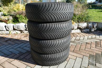 gomme Michelin 245\45\18 M+S Quattro Stagioni