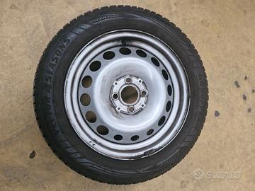 Cerchi con gomme all season da 15'