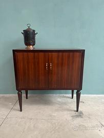 Piccolo mobile bar vintage a due ante