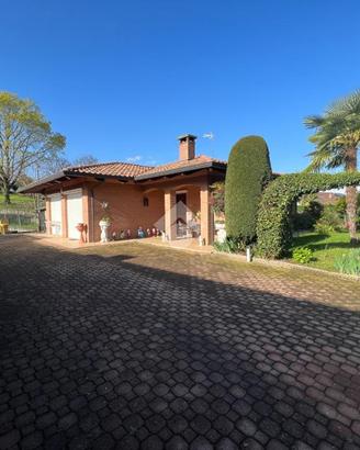 VILLA SINGOLA A CUCEGLIO