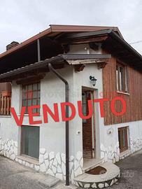 Villa bifamiliare Oricola [Cod. rif 3220982VRG]