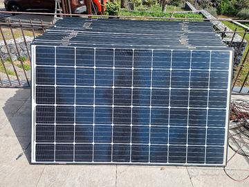 Pannelli solari qcell da 310 watt