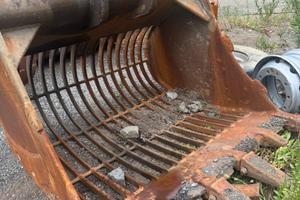 Benna escavatore 300 quintali