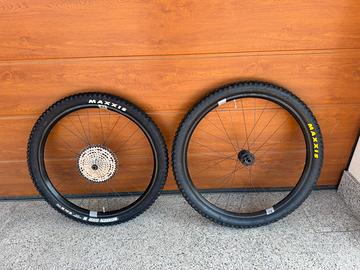 Cerchi Crankbrothers Syntehsis mullet Alu boost
