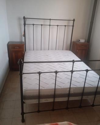 Letto senza materasso