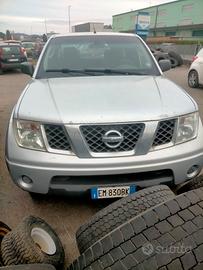Nissan navara anno 2005