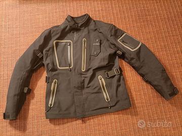 Completo giacca e pantaloni Triumph