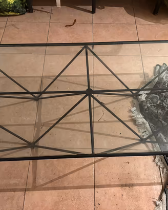 Tavolino in vetro e ferro battuto