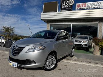 Lancia Ypsilon 1.2 69 CV 5 porte Gold