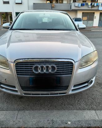 Audi A4 incidententata