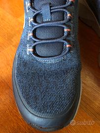 Skechers D’lux walker 2.0