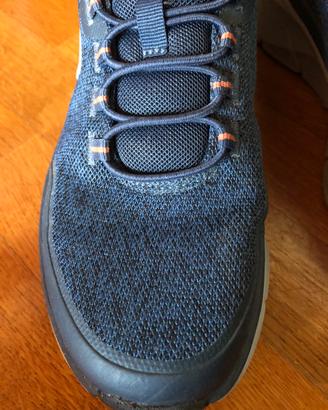Skechers D’lux walker 2.0