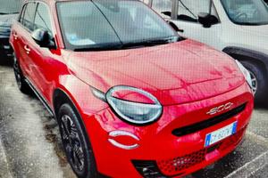FIAT 600 Hybrid 136 CV DCT MHEV La Prima