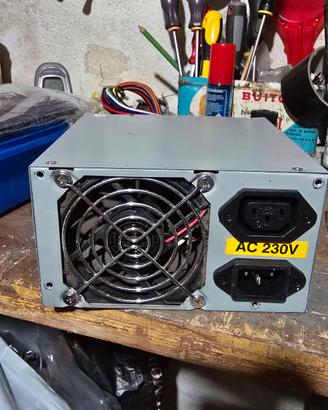 Alimentatore PC Desktop ATX 230V – Usato