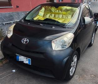 Toyota IQ