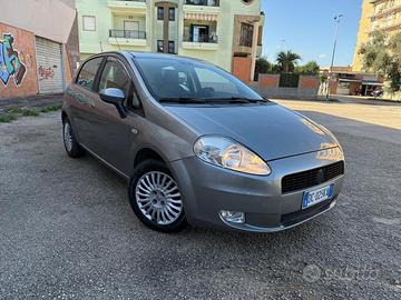 Fiat Grande Punto 1.3 MJT 90 CV 5 porte Dynamic IN