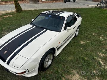 Porsche 924