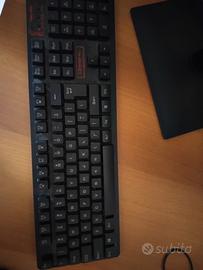 PC FISSO LENOVO MAUS TASTIERA MONITOR