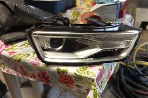 FARO ANTERIORE DESTRO AUDI Q2