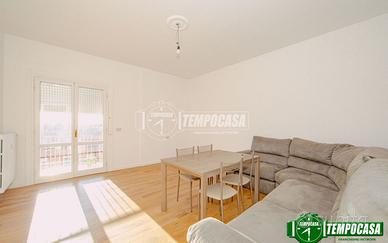 TRILOCALE FINEMENTE RISTRUTTURATO