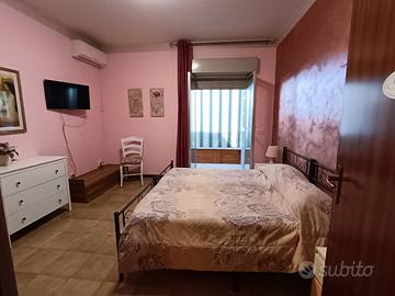 Appartamento tre vani-cucina-terrazza