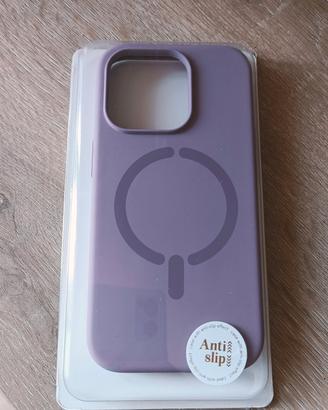 Cover in silicone antiscivolo viola Iphone 14 pro