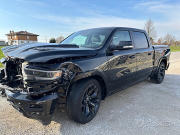 Dodge RAM 1500 5.7 V8 Crew Cab MB Limited Gpl 395c