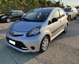 TOYOTA Aygo 1.0VVT-i 12V Active Connect CLIMA,NA