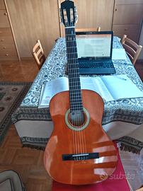chitarra classica 4/4