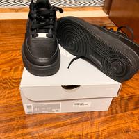 Nike Air Force 1 tg. 36,5 Nero