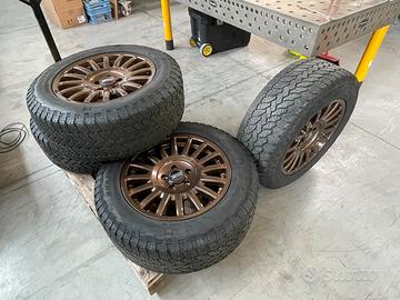 Cerchi OZ Rally Raid + gomme