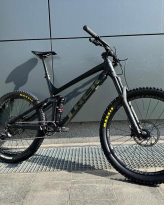 TREK Remedy 8
