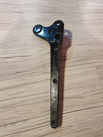 Supporto marmitta Harley-Davidson Softail