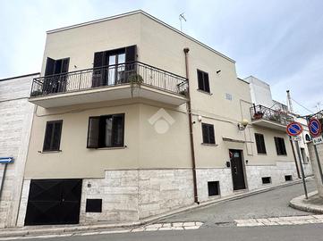 CASA INDIPENDENTE A CANOSA DI PUGLIA