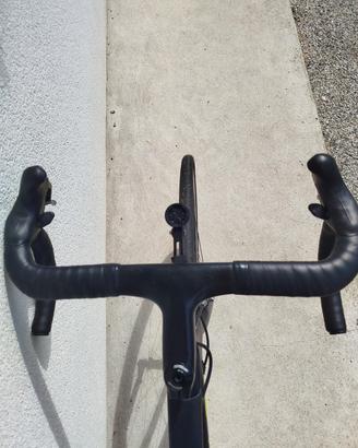 bici corsa carbonio