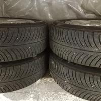 Pneumatici invernali 235/65 R17