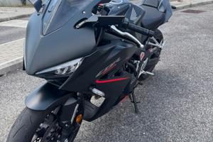 HONDA CBR 650 R - UNICO PROPRIETARIO-GARANZIA