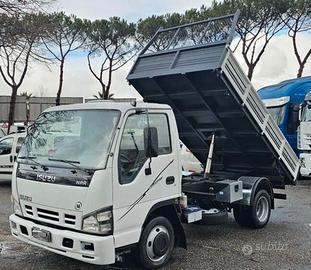 ISUZU NLR85 RIBALTABILE TRILATERALE