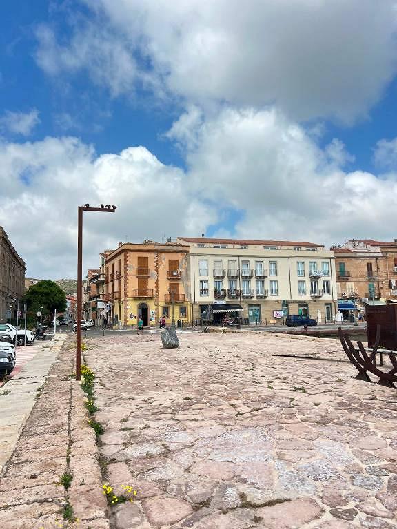 Appartamento di 95 m² con 4 locali a Carloforte - Vista 2
