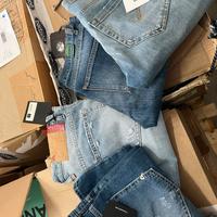 Stock abbigliamento uomo