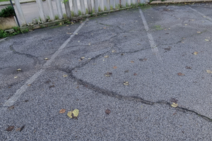 Vendita posto auto in cortile