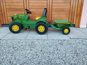 trattorino a pedali per bambino 