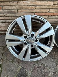 4  cerchi in lega da 17 Mercedes