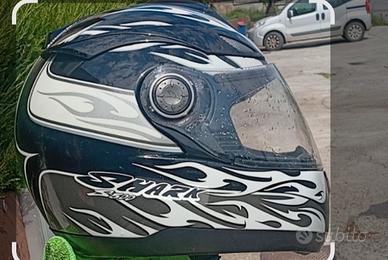 casco Shark 