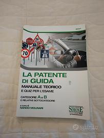 la patente di guida manuale teorico