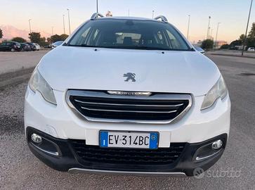 Peugeot 2008 € 7.000 Trattabili.